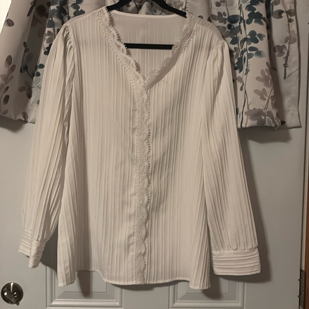 White Long Sleeve Top With Lace